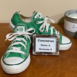 Converse all star chucks